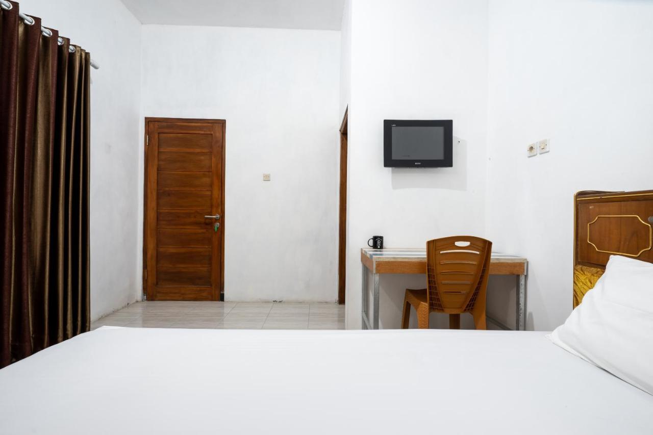 Oyo 2098 Homestay Kk Ngaglik Exterior photo