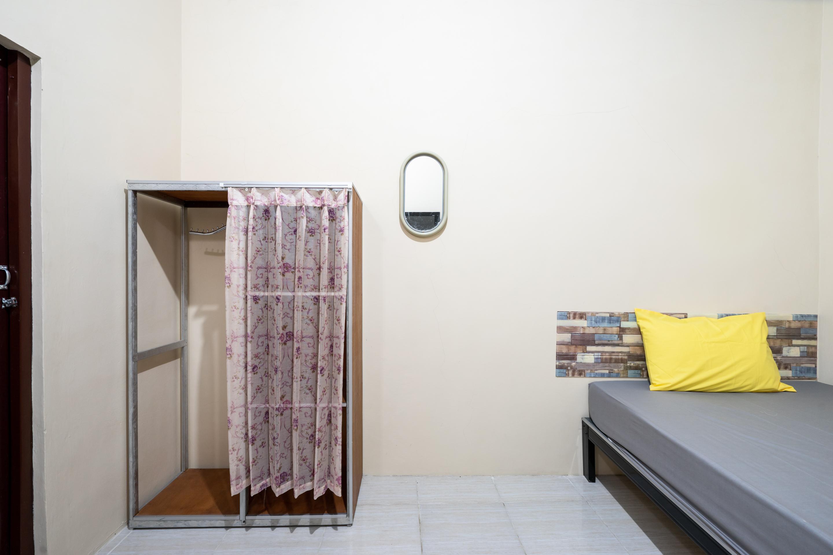 Oyo 2098 Homestay Kk Ngaglik Exterior photo